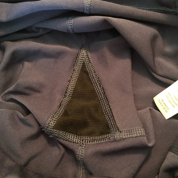 Athleta cropped pants - Picture 6 of 7